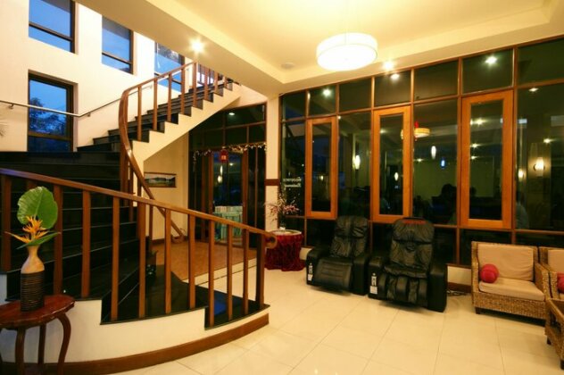 Home and Hill Resort - Photo3