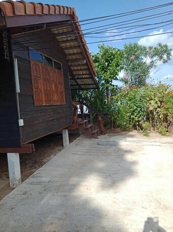 Ban Pak Rim Kong Sukkamol Homestay - Photo4