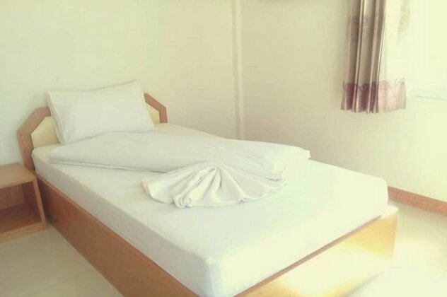 Hotel Supree by Mumsabai - Photo2