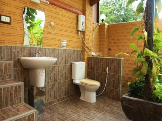 Pawlaw Resorts - Photo5