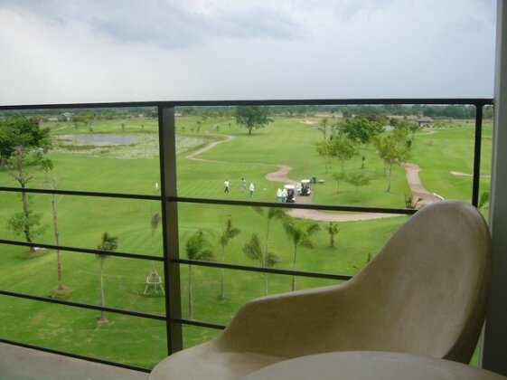 Uniland Golf & Resort - Photo5