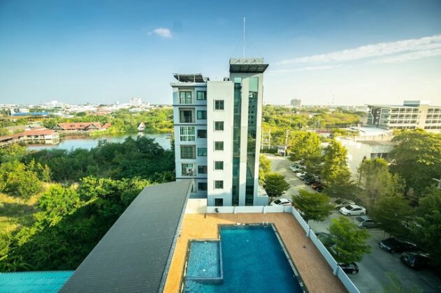 The isis condo stay in korat