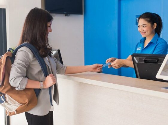 Hop Inn Nakhon Sawan - Photo2