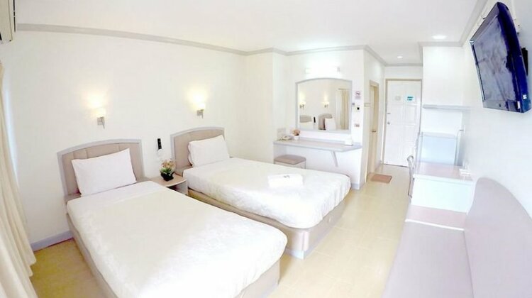 P A Place Hotel - Photo5