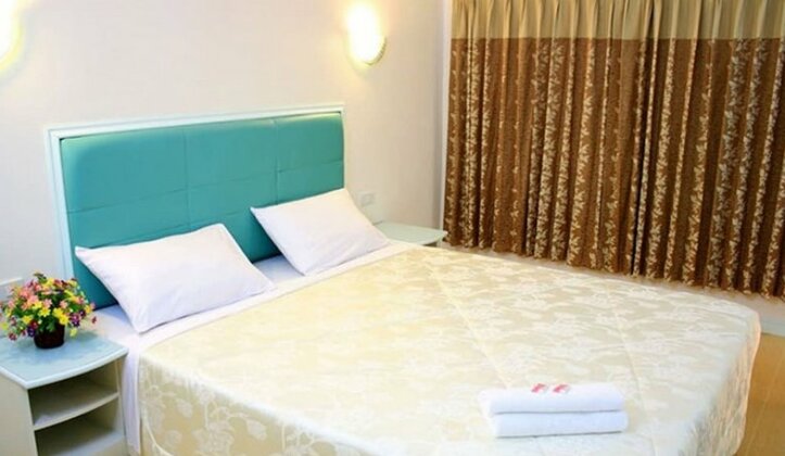 P A Ville Hotel - Photo3