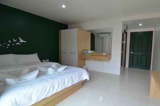 Issara Na Nakhon Living Hotel - Photo3