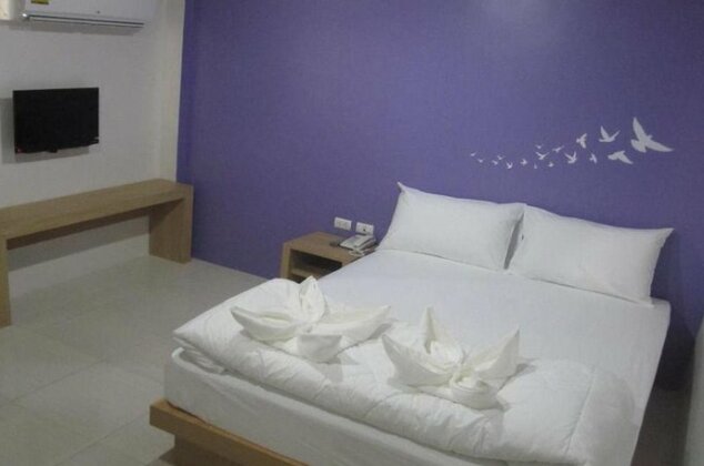 Issara Na Nakhon Living Hotel - Photo4