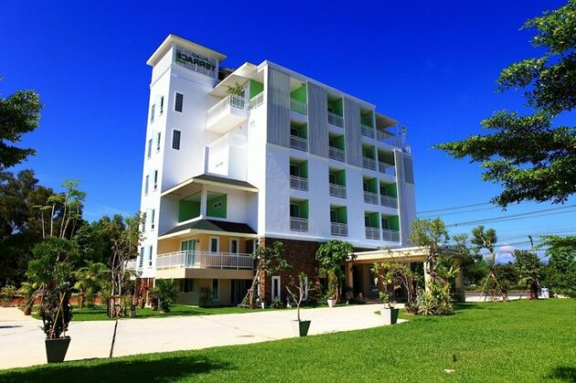 The Terrace Hotel - Photo2