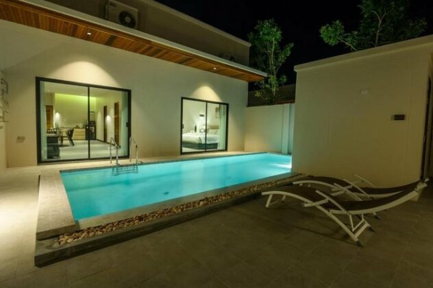 Toledo Pool Villa