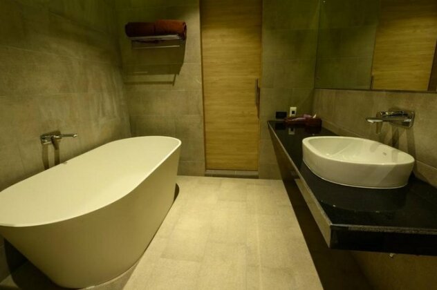 Toledo Pool Villa - Photo4