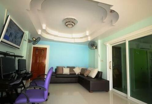 Chinathip Yusabuy - Photo3