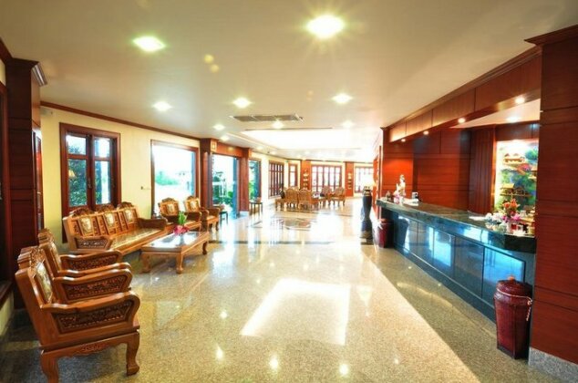 Busyarin Hotel - Photo3