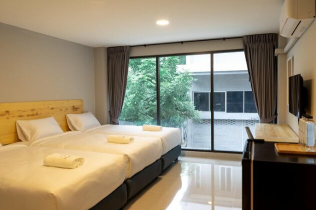 OYO Fine Bed Hotel - Photo3