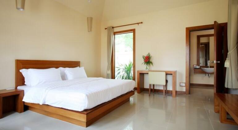 Coco Beach Resort Nuea Khlong - Photo2