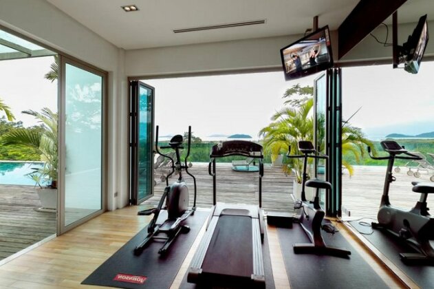 4br Seaview Villa With Gym And Cinema Room - Photo3
