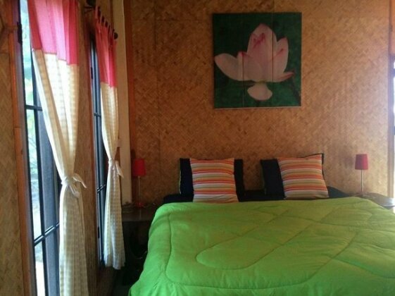 Almost Famous Guest House - Photo4