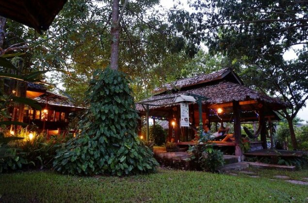 Bannamhoo Bungalows - Photo2