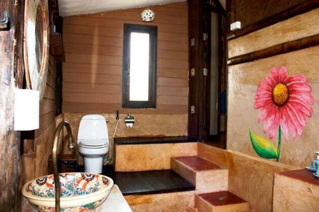 Butterfly Homes - Photo3