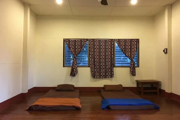 Slow Life Coffee Bar and Hostel - Photo4
