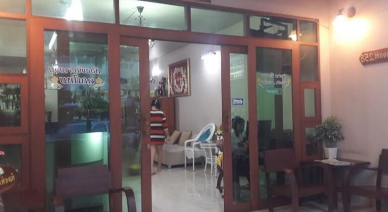 258 Room Place - Photo5