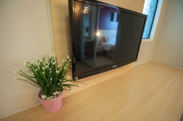 Implace Impact @ Msociety Condo - Photo2