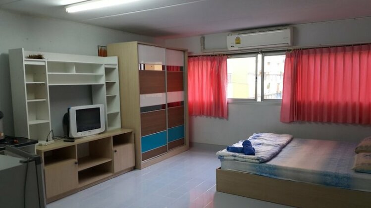 Popular Condo Muangthong Thani - Photo4
