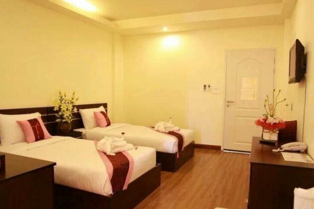 Tharakiree Place Hotel - Photo3