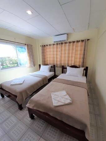 Cameron Island Resort - Photo2