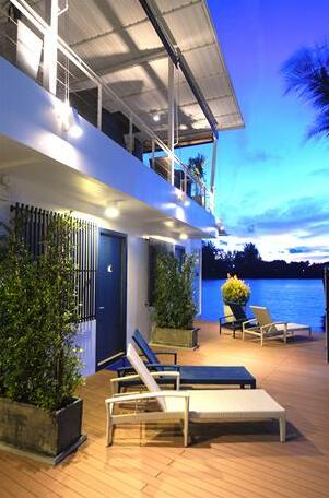 Phuket Boat Quay - Photo4