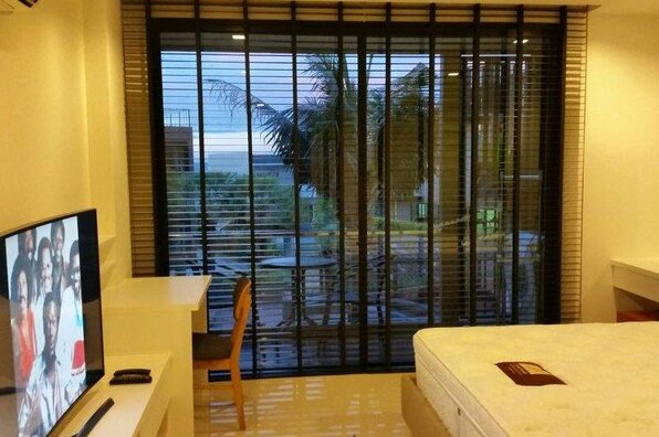 Studio Ocean front partial seaview - Photo5