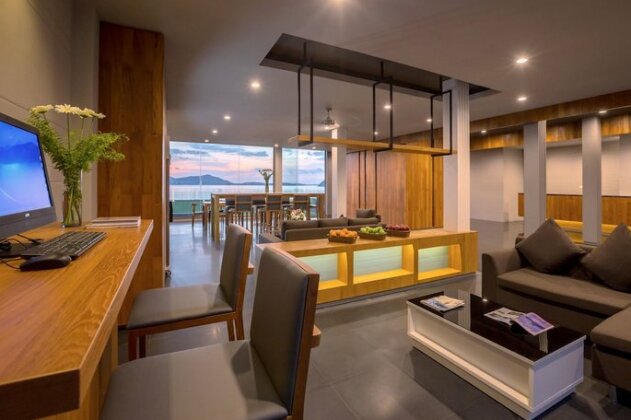 X10 Seaview Suites at Panwa Beach - Photo4
