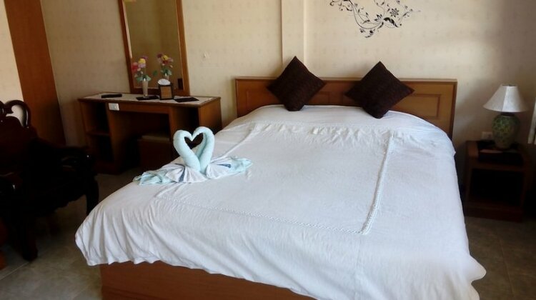 Bang Boet Bay Beach Resort - Photo5