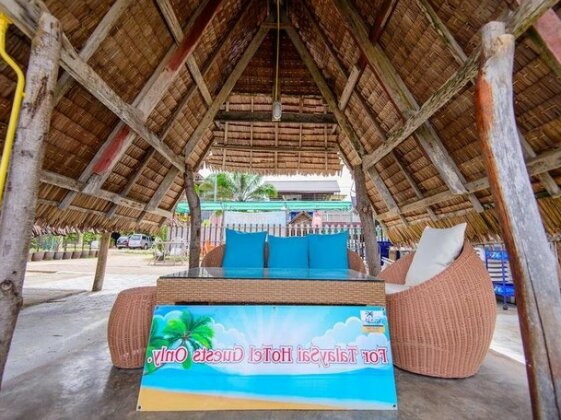 Talay Sai @ Thung Wua Laen - Photo2