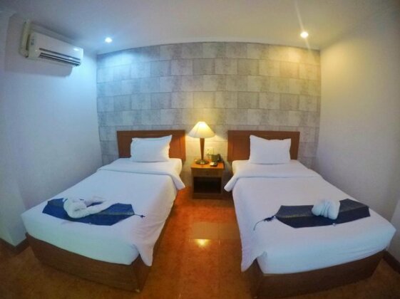4 Bedroom Apartment Great Location Patong Beach 4b - Photo4