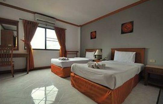 Baan Phil Guesthouse Phuket - Photo5