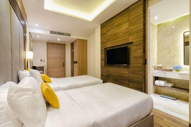 Compass Skyview Hotel Patong - Photo3