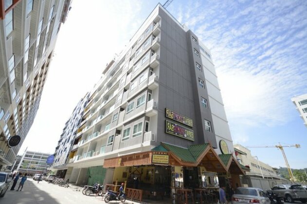 Expat Hotel Patong Center