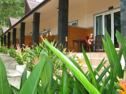 P S Hill Resort - Photo2