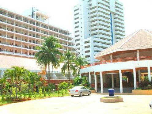 Patong Resort Hotel - Photo4