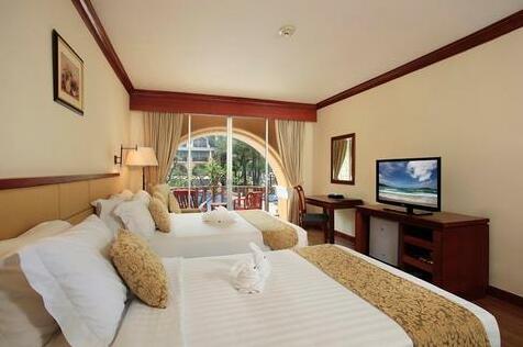 Phuket Graceland Resort & Spa - Photo4