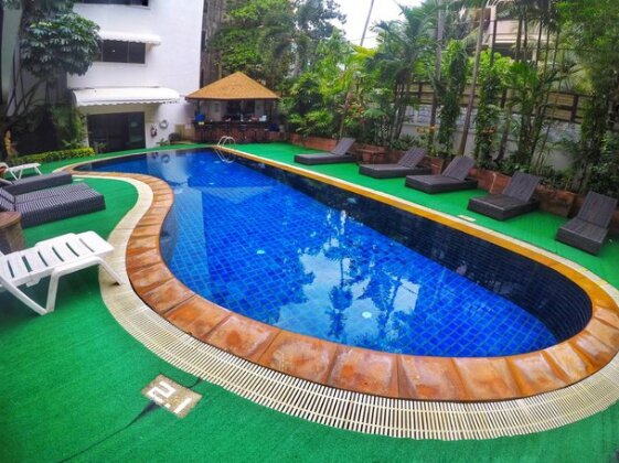 Pool view 5 bedroom apt center of Patong Beach 5c - Photo3