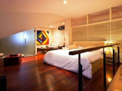 Rooms at the 9th Apartments Phuket - Photo5