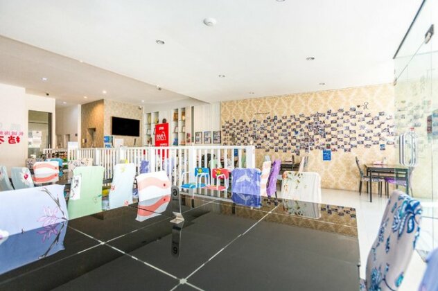 Tang Cheng Holiday Hotel - Photo2