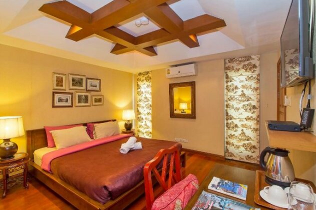 6 Bedroom Luxurious Beachfront Villa In Pattaya - Photo3
