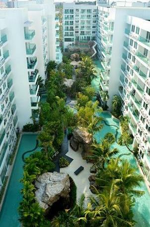 Amazon Residence Condo Resort By Fortunerthai Company - Photo2