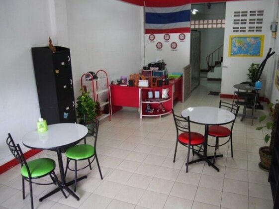 Backpacker Time Guest House - Photo2