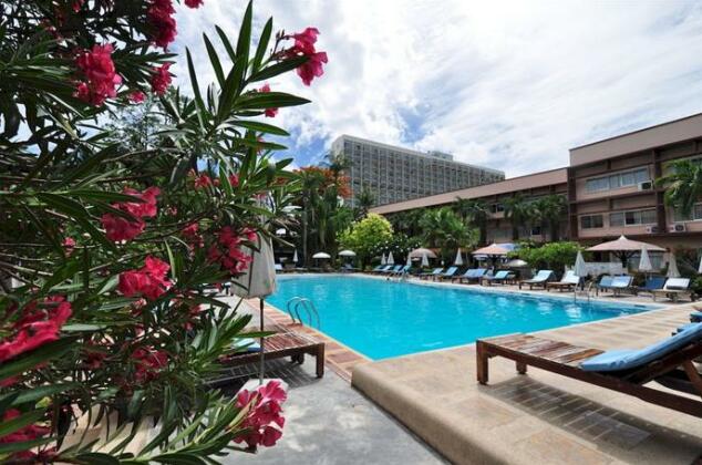 Basaya Beach Hotel & Resort - Photo2