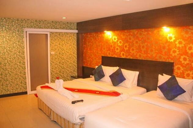 Central Place Hotel - Photo5