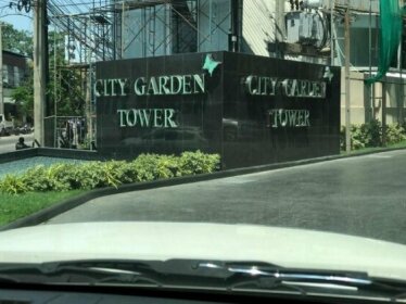 City Garden Tower Condo by Som