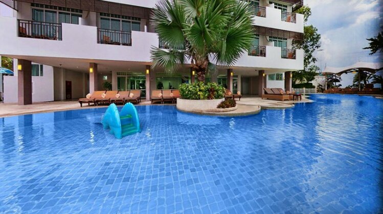 Pattaya Discovery Beach Hotel - Photo4
